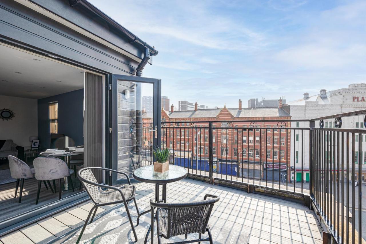 Top Floor Apartment With Private Balcony In Stockport Centre By Hass Haus Exterior foto